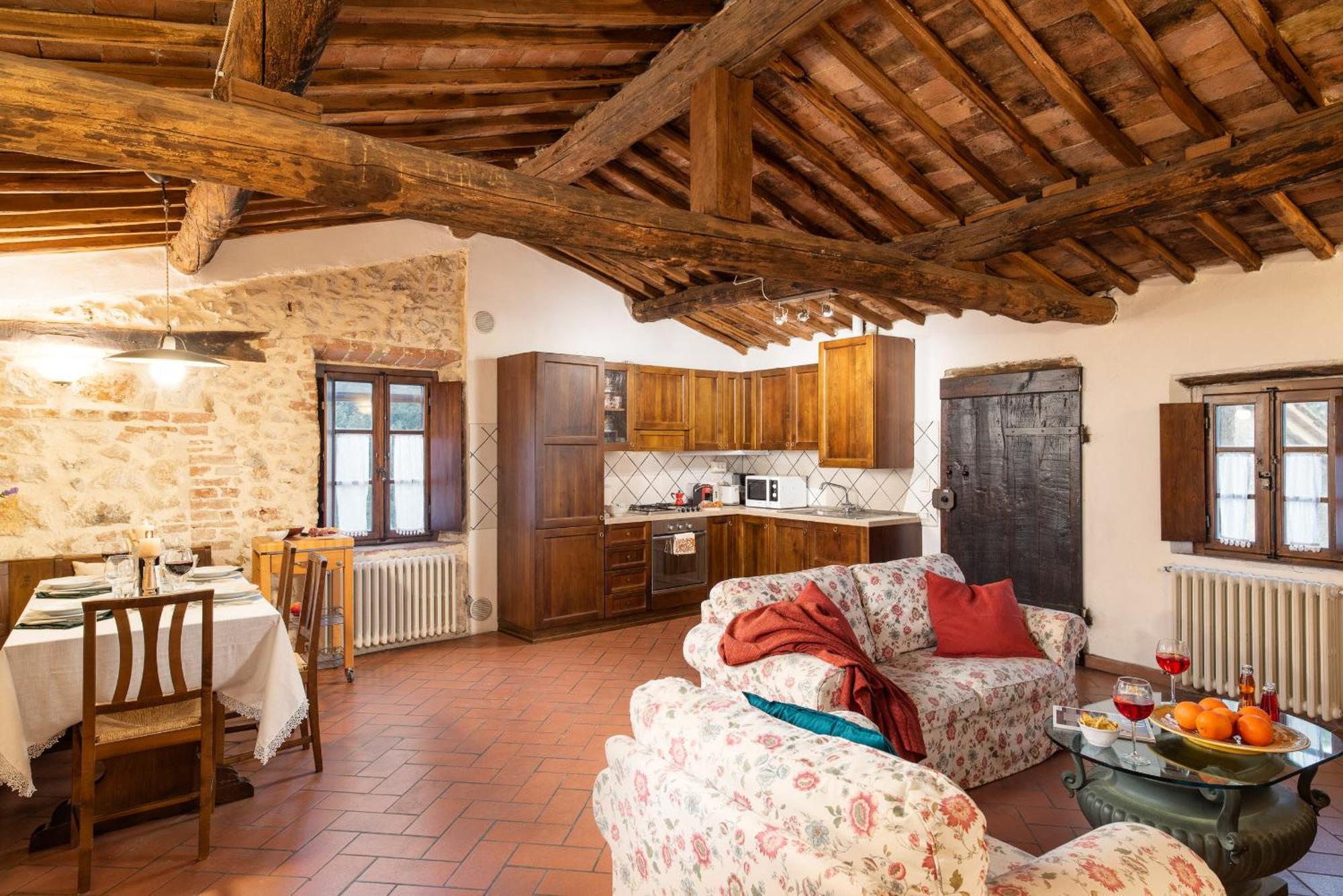 Вилла Borgo Dei Fondi Сиена Экстерьер фото