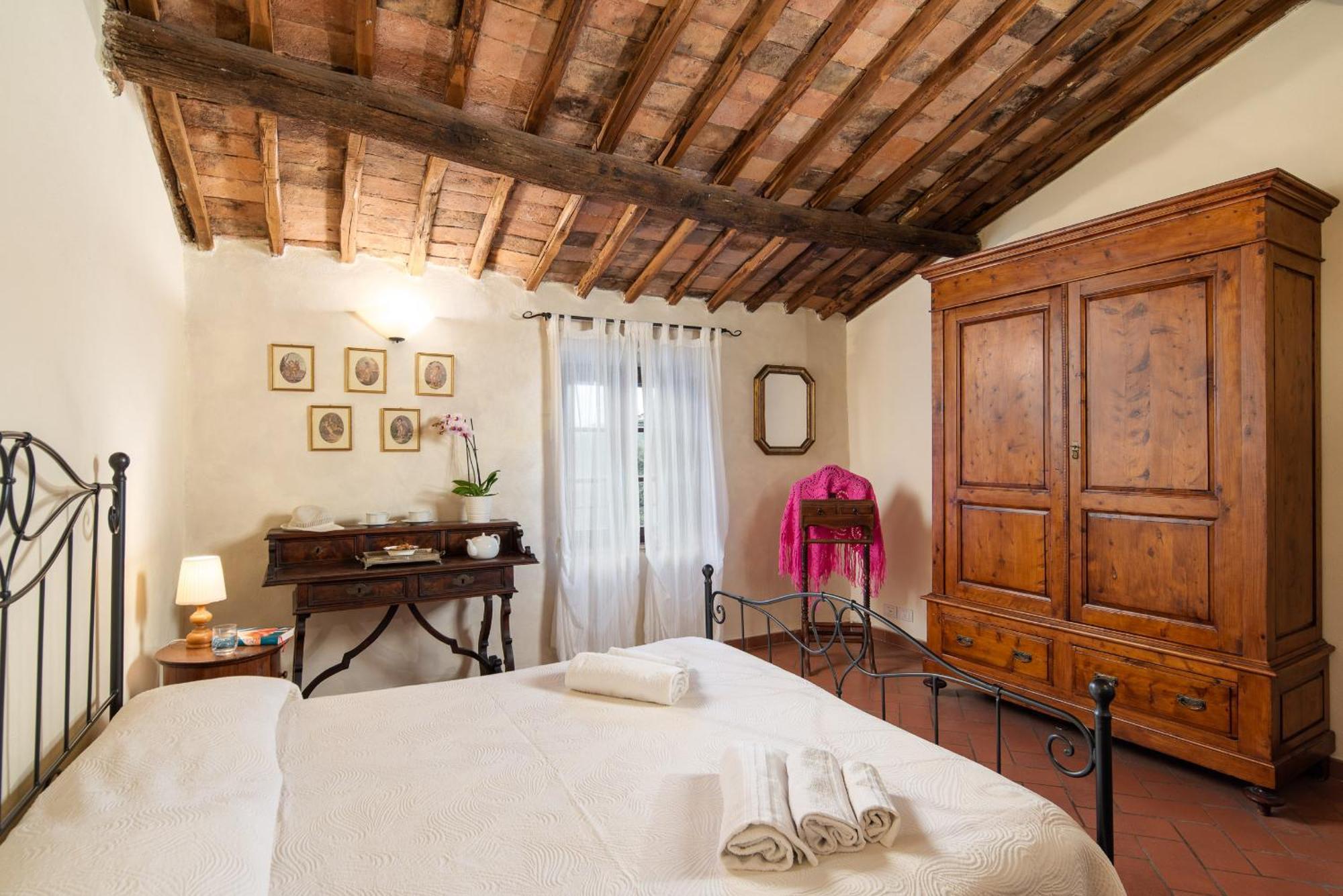 Вилла Borgo Dei Fondi Сиена Экстерьер фото