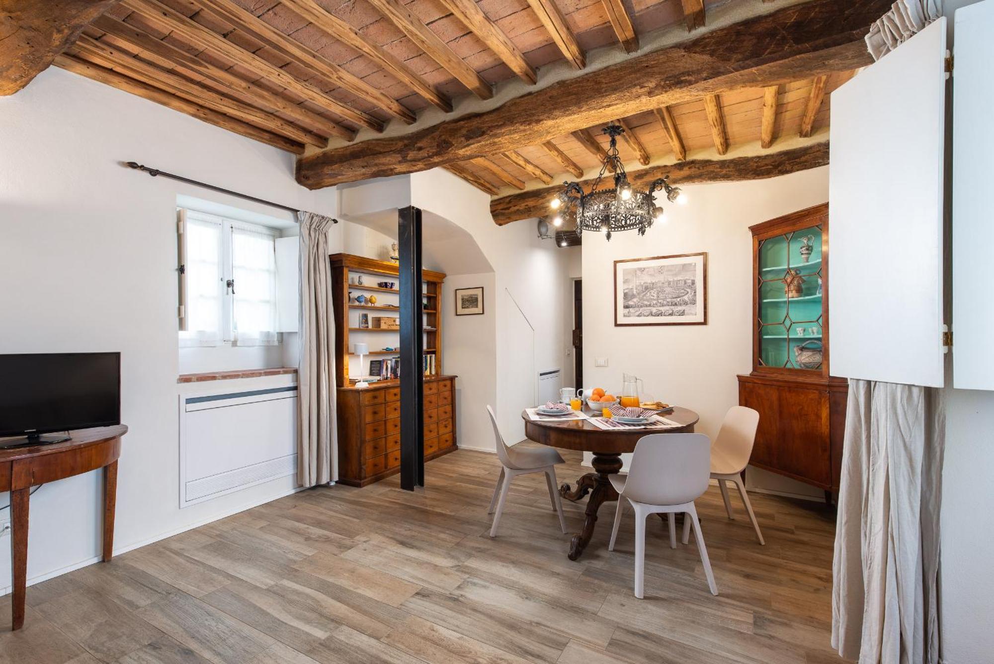 Вилла Borgo Dei Fondi Сиена Экстерьер фото